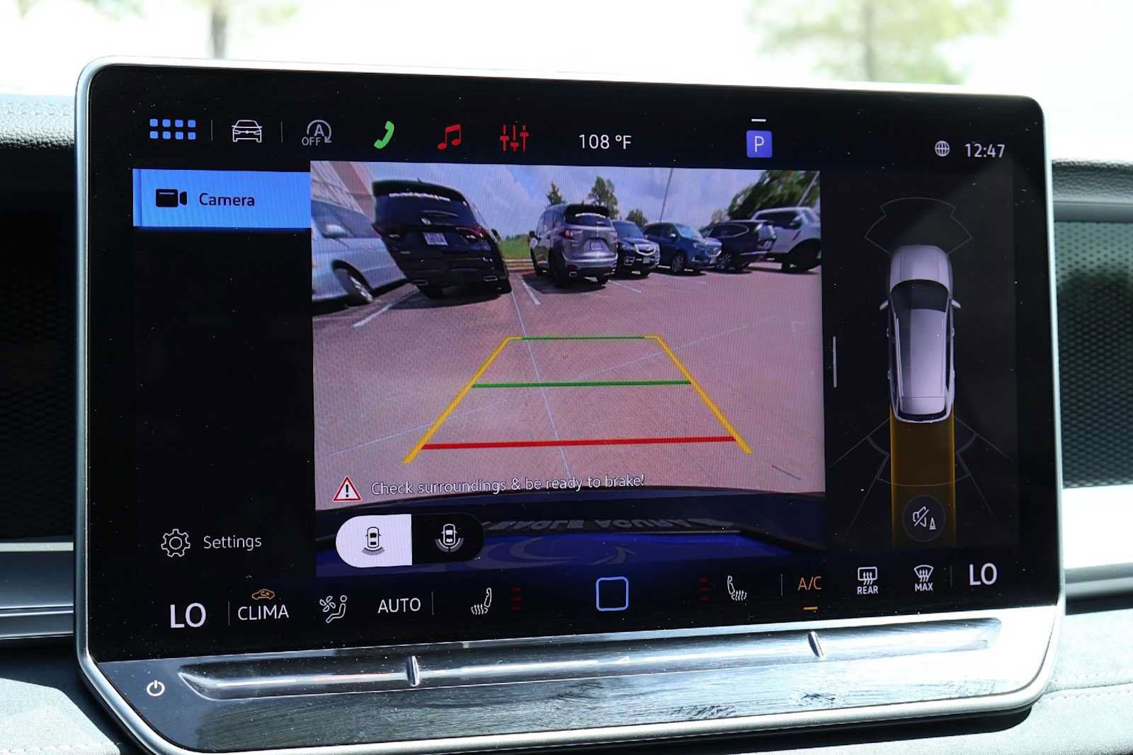 Used 2026 Volkswagen Tiguan SE R-Line FWD image 27