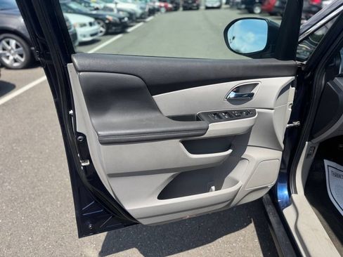 Used 2015 Honda Odyssey LX image 28