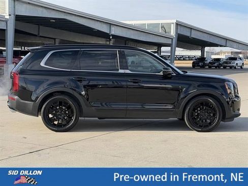 Used 2021 Kia Telluride SX w/ Nightfall Edition Package AWD/4WD image 3