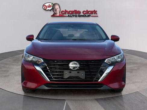 Certified 2024 Nissan Sentra SV FWD image 8