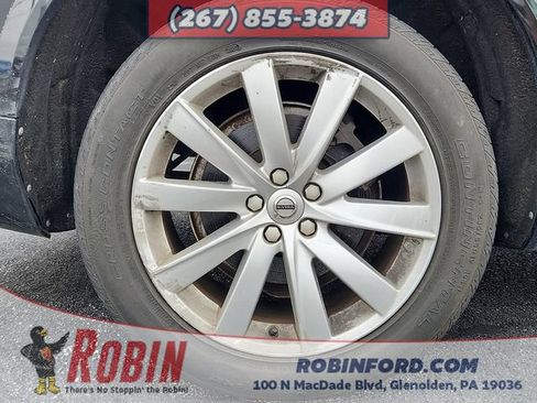 Used 2016 Volvo XC90 T6 Momentum w/ Momentum Plus Package AWD/4WD image 7