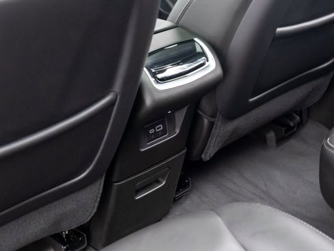 Certified 2024 Cadillac XT6 Premium Luxury w/ Technology Package image 21