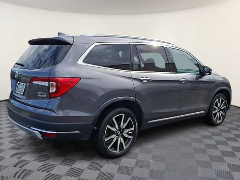 Used 2020 Honda Pilot Touring image 8