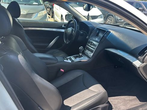 Used 2013 INFINITI G37 Journey w/ Premium Pkg RWD image 2