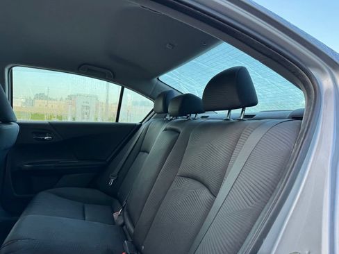 Used 2016 Honda Accord LX image 10