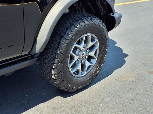 Used 2024 Ford Bronco Badlands AWD/4WD image 29