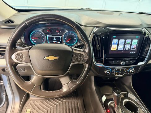 Used 2018 Chevrolet Traverse LT AWD/4WD image 8