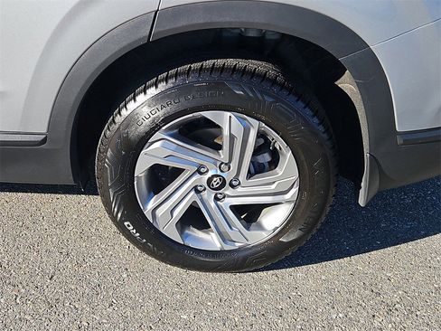 Used 2023 Hyundai Santa Fe SEL image 8