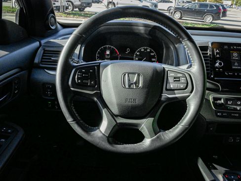 Certified 2024 Honda Ridgeline RTL image 18
