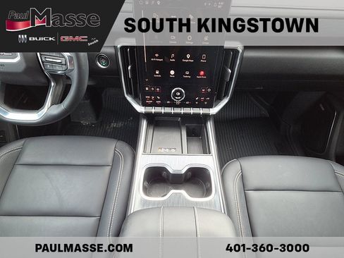 Used 2025 GMC Acadia Elevation w/ Elevation Premium Package AWD/4WD image 22