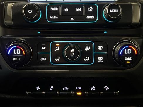 Used 2015 Chevrolet Silverado 1500 LTZ Z71 w/ LTZ Plus Package image 28