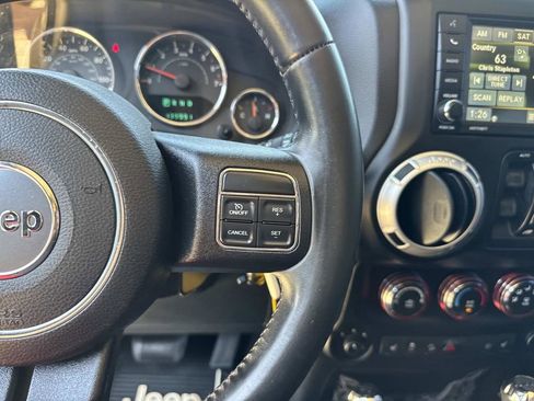 Used 2014 Jeep Wrangler Unlimited Sahara w/ Max Tow Package image 25