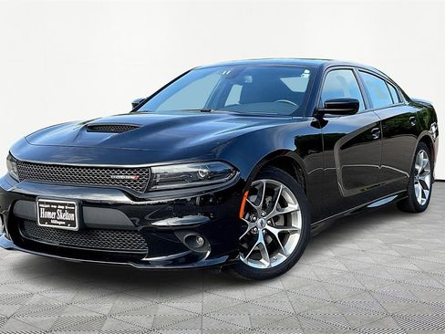 Certified 2022 Dodge Charger GT image 2