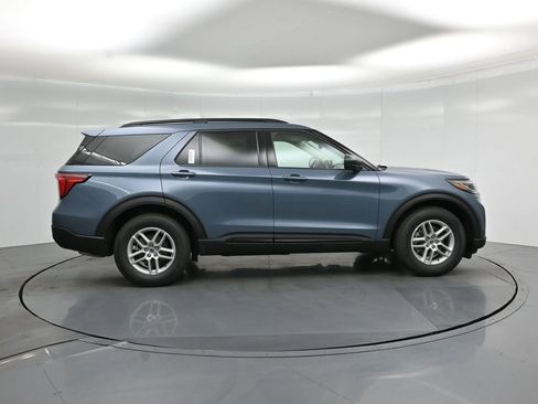 New 2026 Ford Explorer Active w/ Active Comfort Package image 24