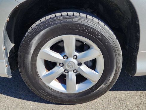 Used 2016 Lexus GX 460 image 43