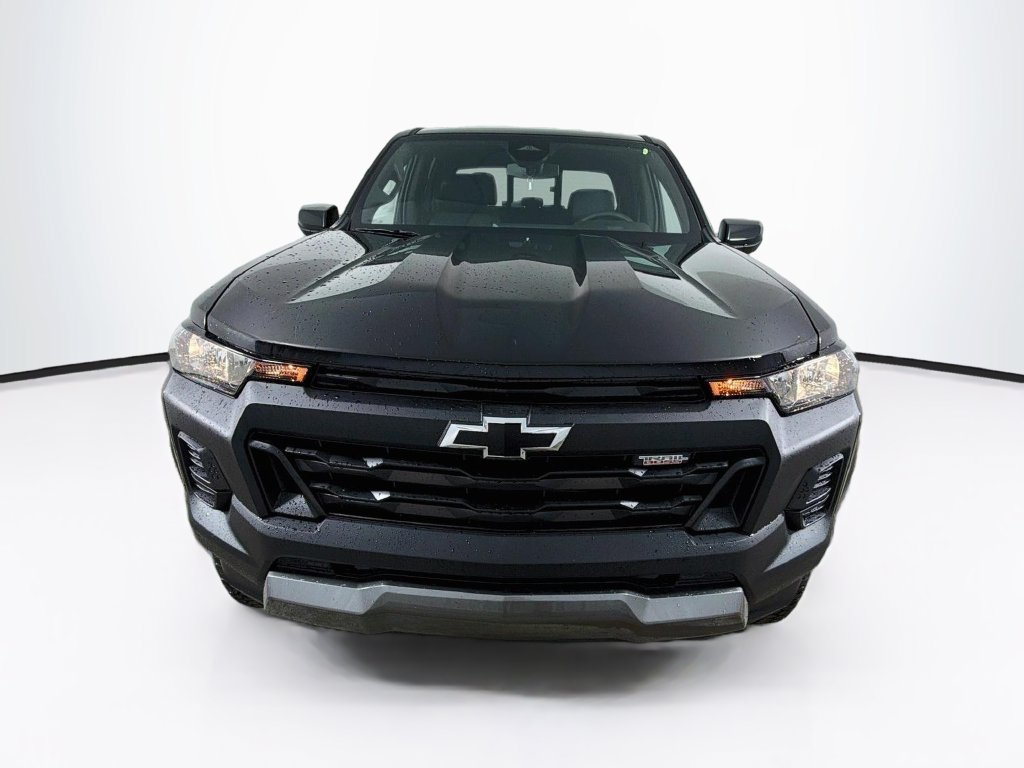 New 2026 Chevrolet Colorado Trail Boss AWD/4WD image 2