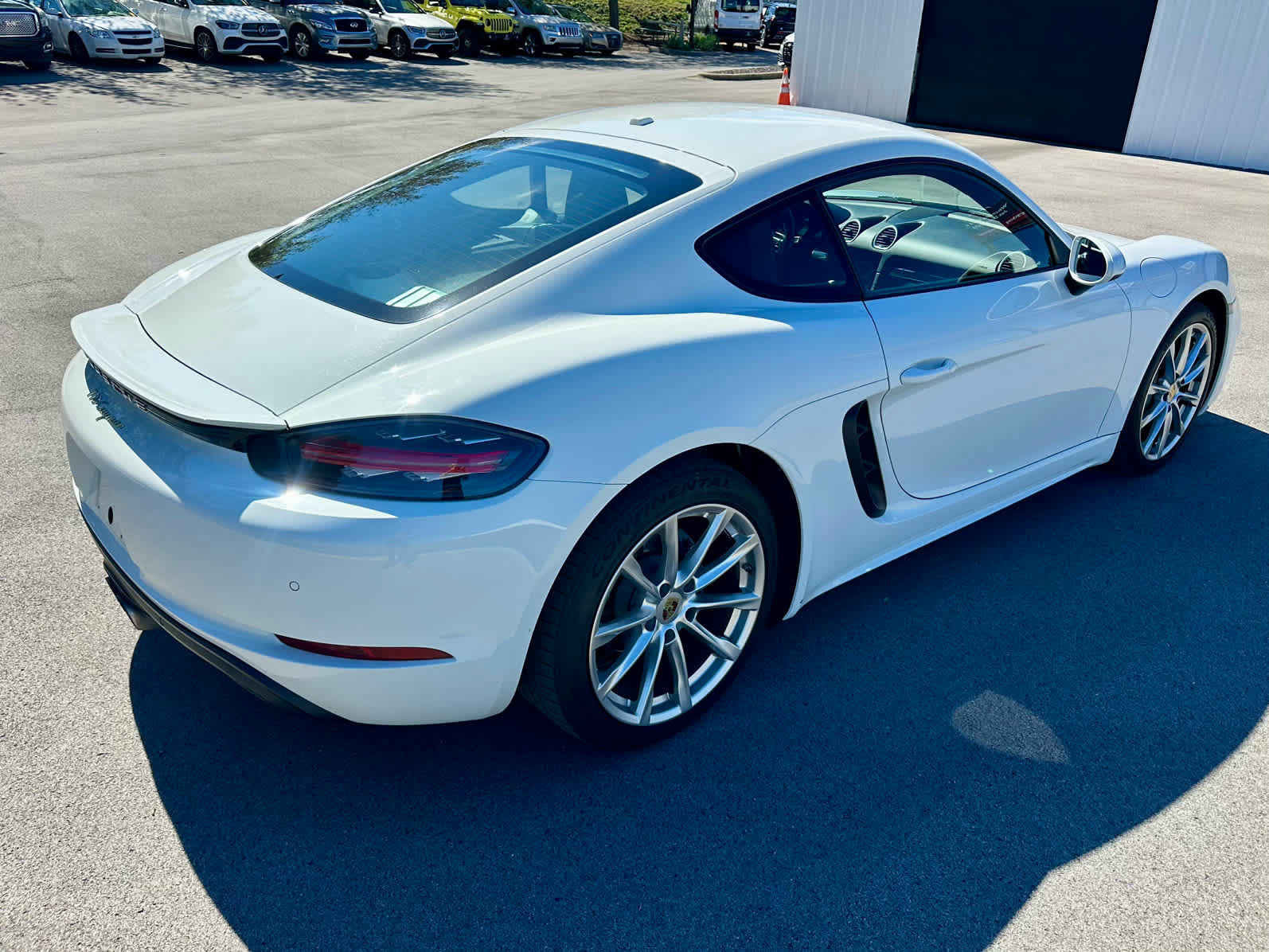Used 2018 Porsche 718 Cayman RWD image 5