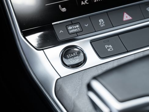 Used 2024 Audi A6 Premium Plus image 33