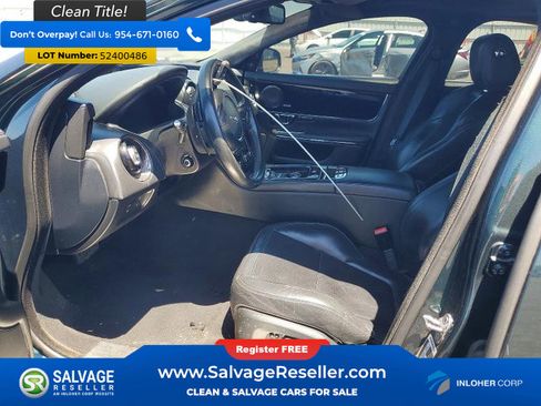 Used 2015 Jaguar XJ RWD image 9