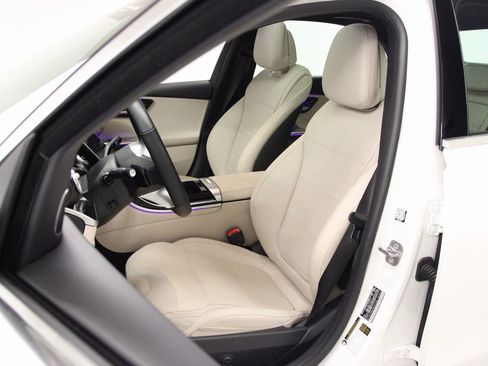 Certified 2025 Mercedes-Benz C 300 4MATIC Sedan image 19