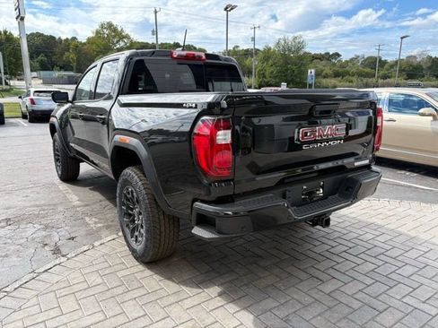 New 2026 GMC Canyon Elevation w/ Convenience Package image 6