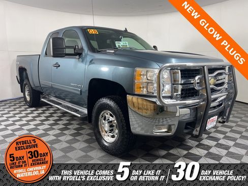 Used 2008 Chevrolet Silverado 2500 LT w/ 1LT Convenience Package image 1
