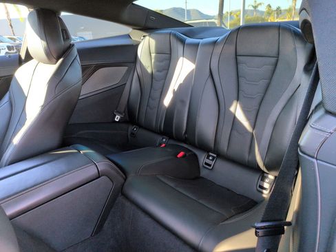 Used 2023 BMW M850i xDrive Coupe image 30