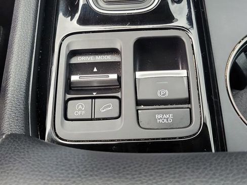 Used 2023 Honda Pilot EX-L image 37