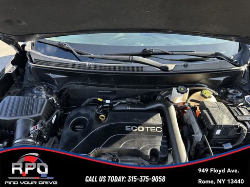 Used 2020 Chevrolet Equinox LS w/ LS Convenience Package image 13