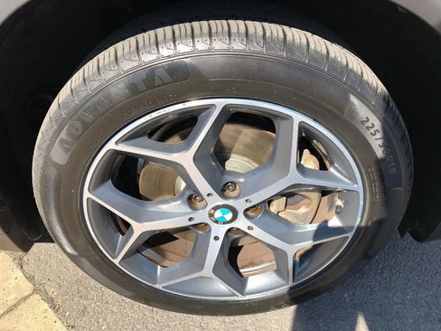 Used 2016 BMW X1 xDrive28i AWD/4WD image 9