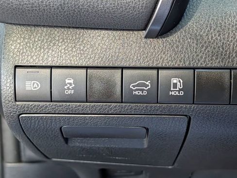 Used 2024 Toyota Camry SE FWD image 21