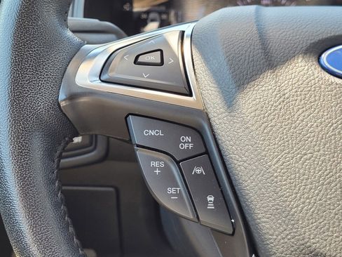 Certified 2022 Ford Edge SEL w/ Sport Appearance Package image 18