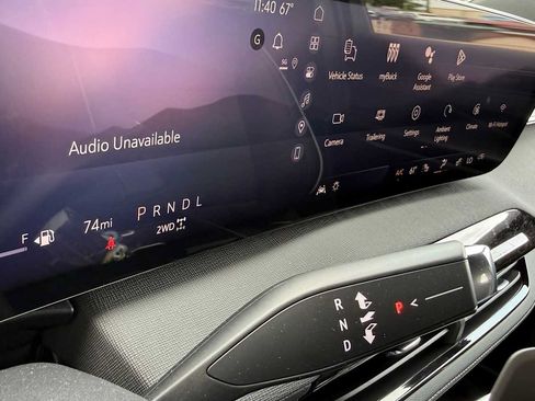 New 2026 Buick Enclave Preferred AWD/4WD image 17