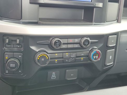 New 2026 Ford F250 XL w/ FX4 Off-Road Package image 28