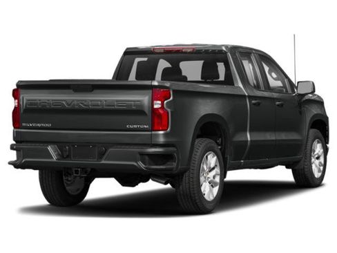 Used 2021 Chevrolet Silverado 1500 Custom AWD/4WD image 2
