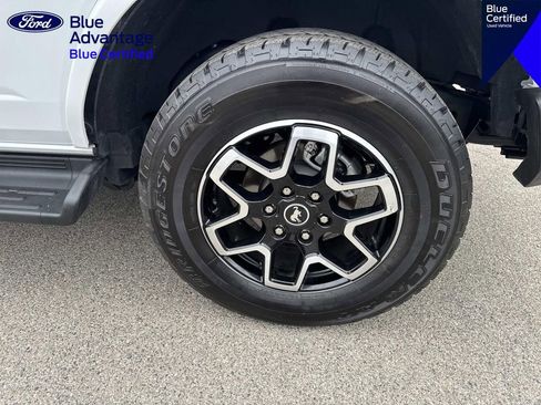Certified 2025 Ford Bronco Outer Banks AWD/4WD image 9