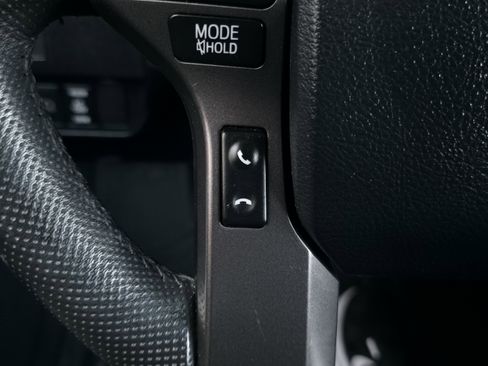 Used 2020 Toyota Tacoma TRD Sport image 17