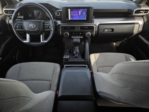 Used 2025 Toyota 4Runner SR5 image 33