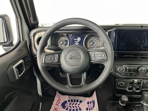 Used 2026 Jeep Wrangler Unlimited Sport AWD/4WD image 20
