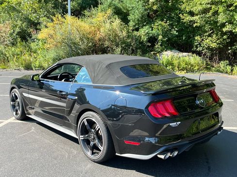 Used 2020 Ford Mustang GT Premium w/ Equipment Group 401A RWD image 3
