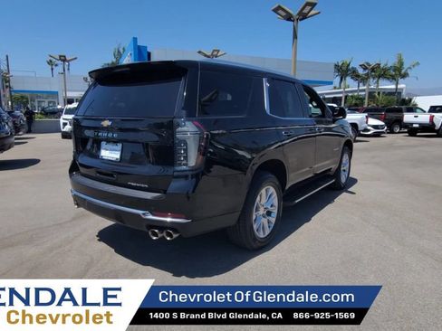 Certified 2025 Chevrolet Tahoe Premier AWD/4WD image 8
