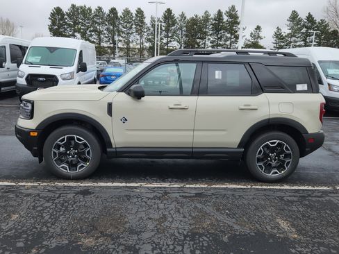 New 2025 Ford Bronco Sport Outer Banks w/ Outer Banks Tech Package+ image 5