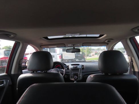 Used 2012 Kia Forte SX w/ Tech Pkg FWD image 15