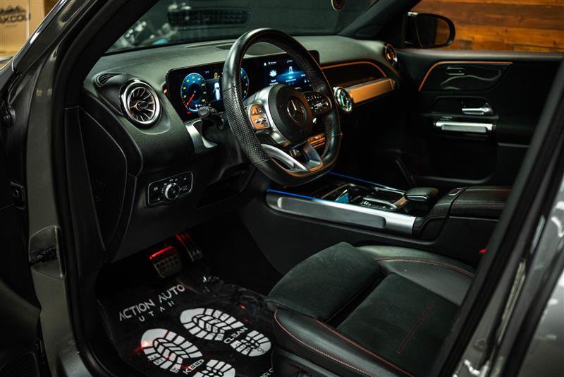 Used 2022 Mercedes-Benz GLB 250 image 8