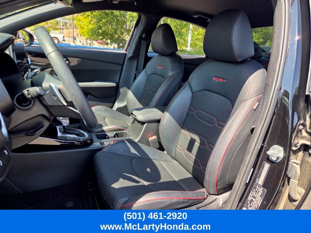Used 2022 Kia Forte GT w/ GT Technology Package FWD image 9