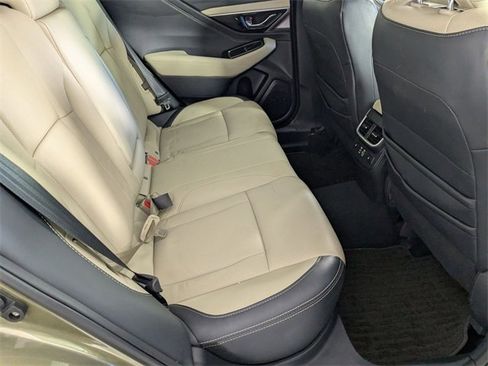 Used 2023 Subaru Outback Limited image 32