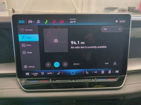 New 2026 Volkswagen Tiguan SE AWD/4WD image 22