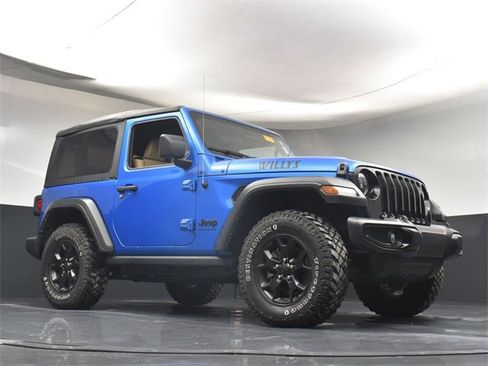 Used 2021 Jeep Wrangler Sport image 25