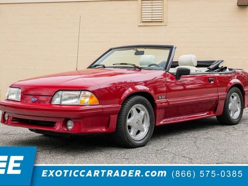 Used 1989 Ford Mustang GT image 1