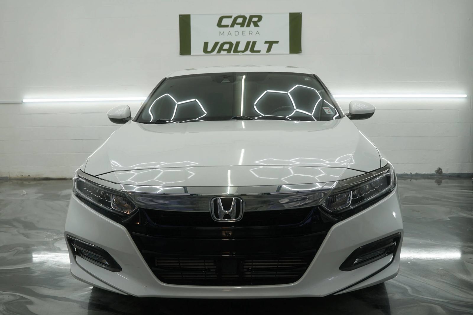 Used 2020 Honda Accord Sport image 3